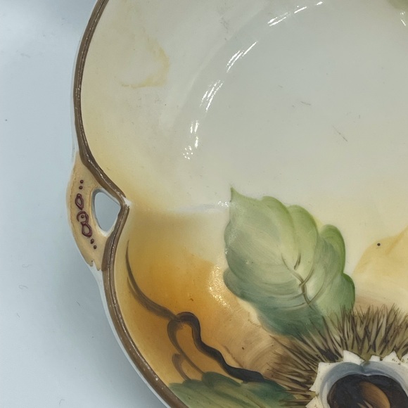 Vintage Nippon Porcelaine Hand Painted Triple  Handle  Candy/nut dish - Picture 6 of 7